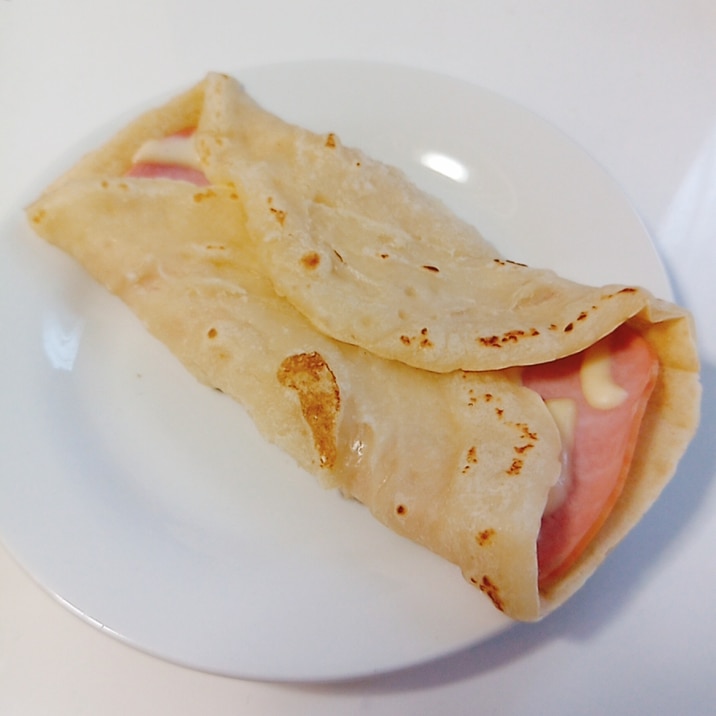簡単 小麦粉でもちもちブリトー ハムチーズ レシピ 作り方 By ゆうちゃん W 楽天レシピ 簡単 小麦粉でもちもちブリトー ハムチーズ レシピ 作り方 By ゆうちゃん W 楽天レシピ